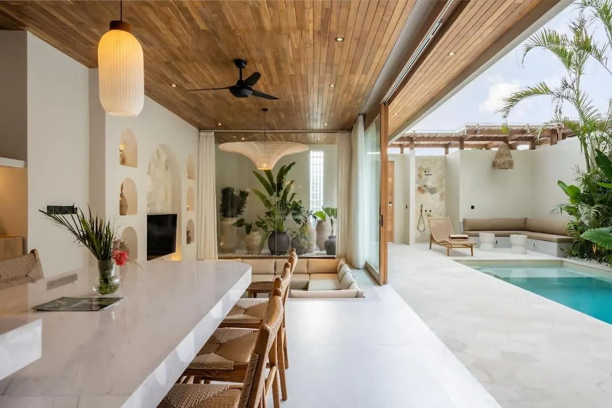 Hood Villas Bingin Premium 3Bdr Villa بيتْشاتو 0*,  إندونيسيا